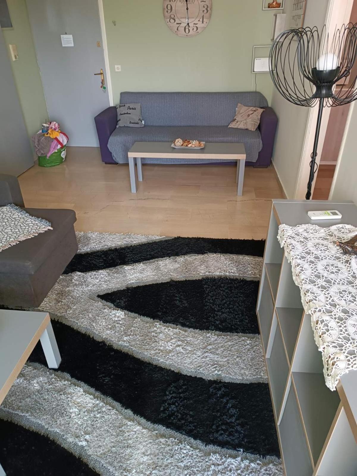 Comfortable Beachfront Apartment Loutráki Dış mekan fotoğraf